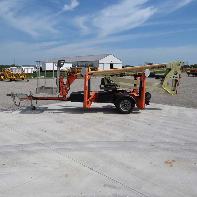 Used 2019 JLG T350 Towable Boom Lift