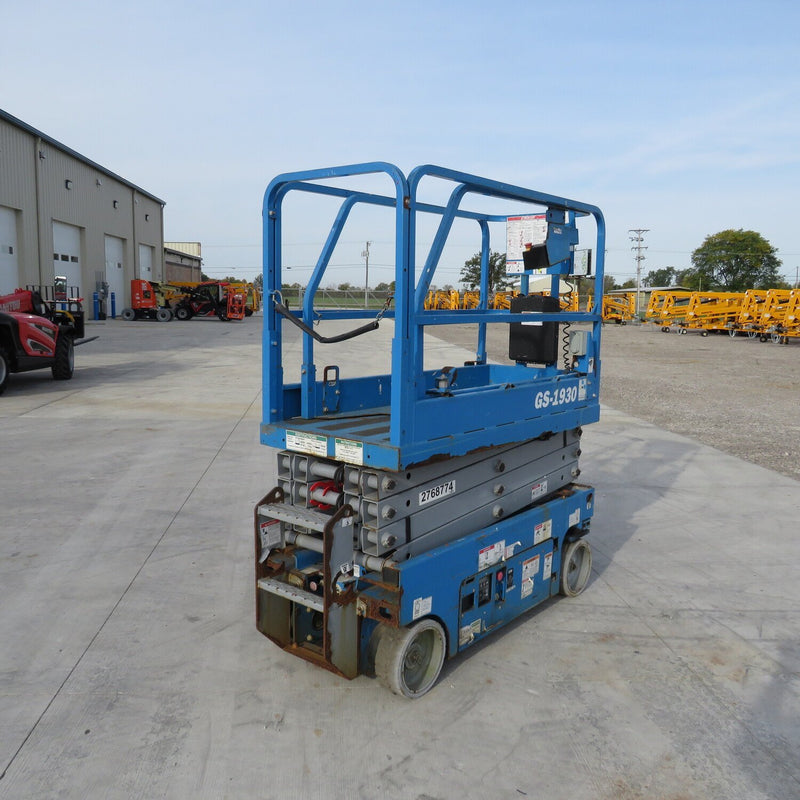 Used 2019 GENIE GS-1930 Scissor Lift, photo 6