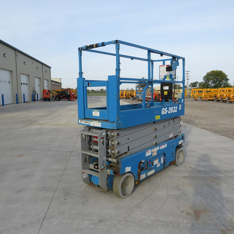 Used 2019 GENIE GS-2632 Scissor Lift, photo 6