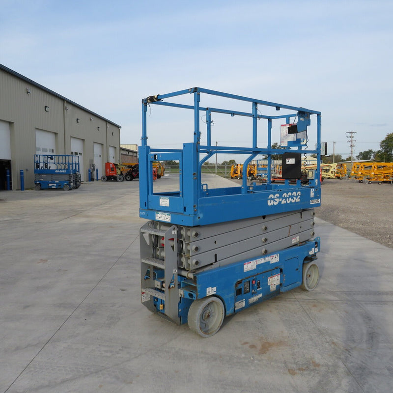 Used 2019 GENIE GS-2632 Scissor Lift, photo 6