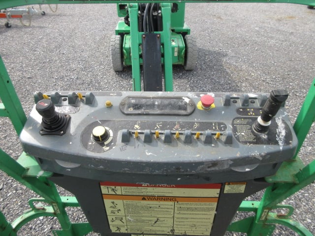 Used 2015 JLG E400AJPN Articulating Boom Lift