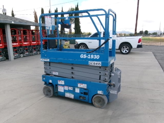 Used 2017 GENIE GS-1930 Scissor Lift