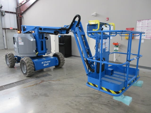 New 2025 GENIE Z-34/22 RT Articulating Boom Lift
