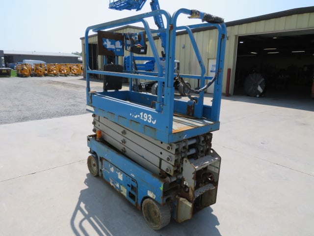 Used 2015 GENIE GS-1930 Scissor Lift