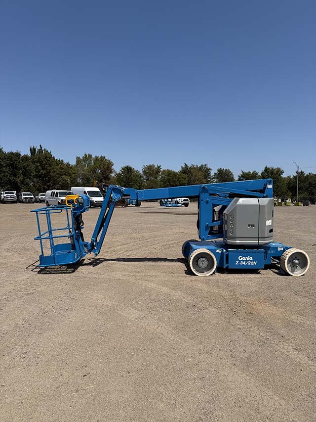 Used 2018 GENIE Z-34/22N Articulating Boom Lift