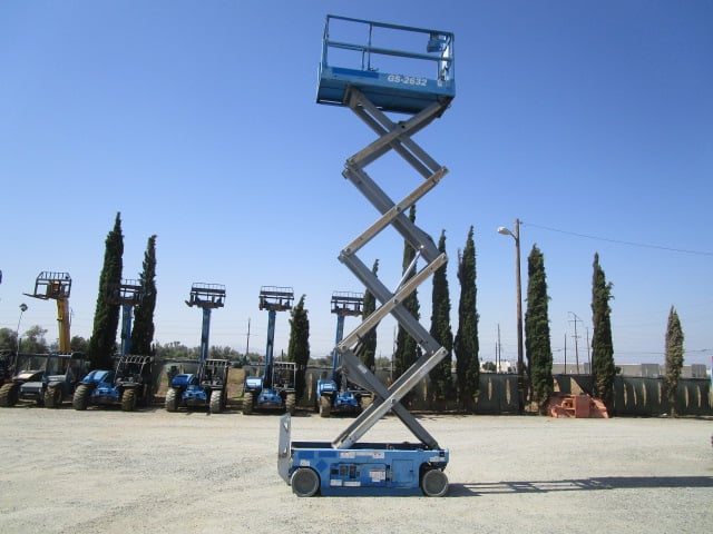 Used 2015 GENIE GS-2632 Scissor Lift
