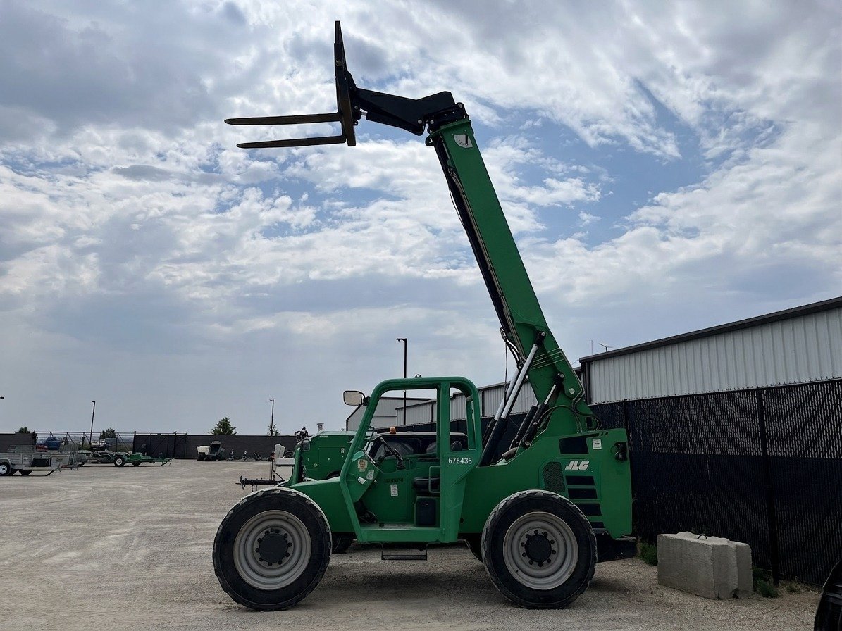 Used 2016 SKYTRAK 6036 Telehandler Forklift