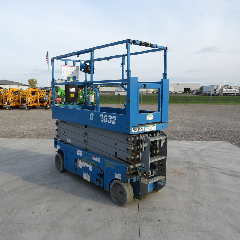 Used 2019 GENIE GS-2632 Scissor Lift, photo 8