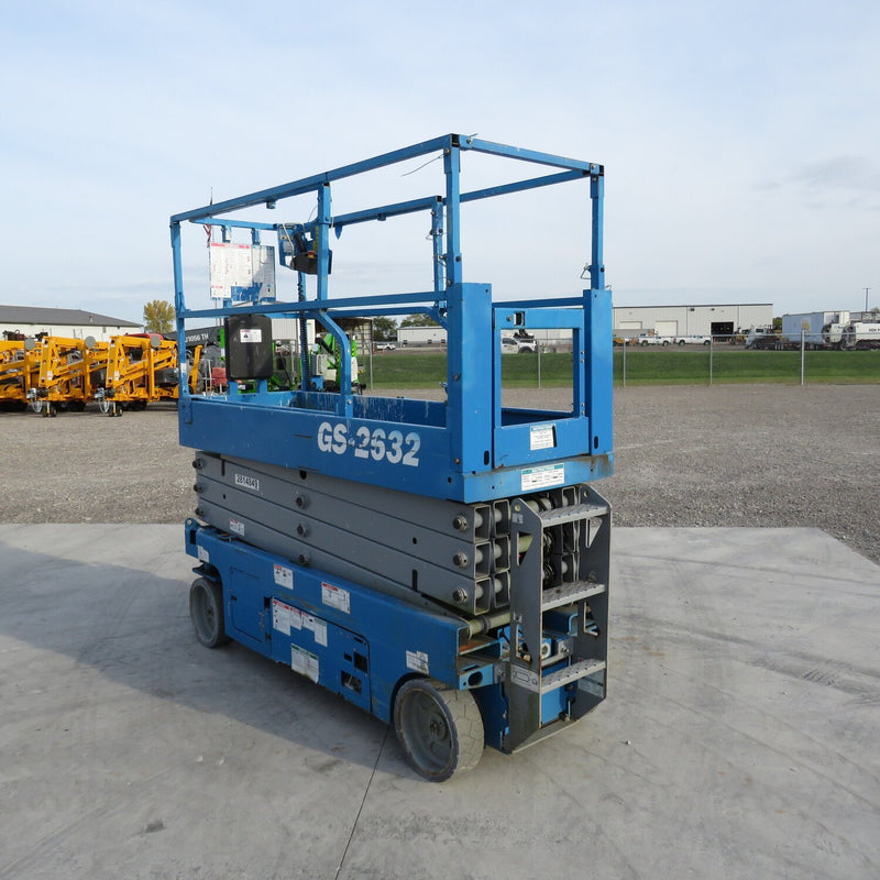 Used 2019 GENIE GS-2632 Scissor Lift, photo 8