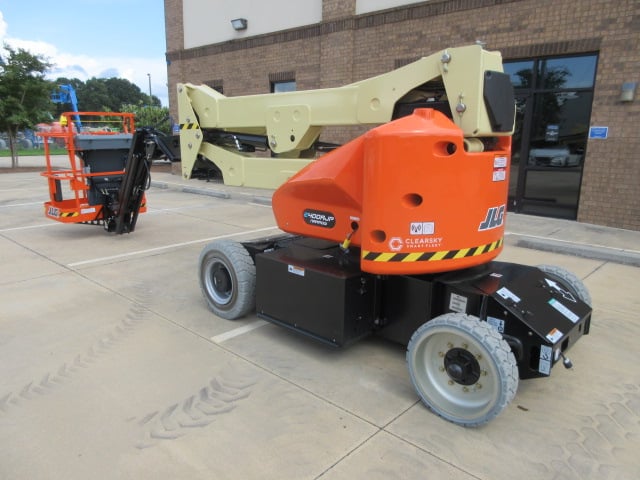 New 2026 JLG E400AJPN Articulating Boom Lift