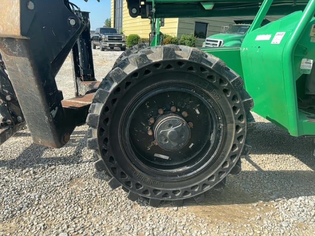 Used 2015 SKYTRAK 10054 Telehandler Forklift