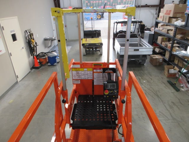 New 2026 JLG ES1930M Scissor Lift