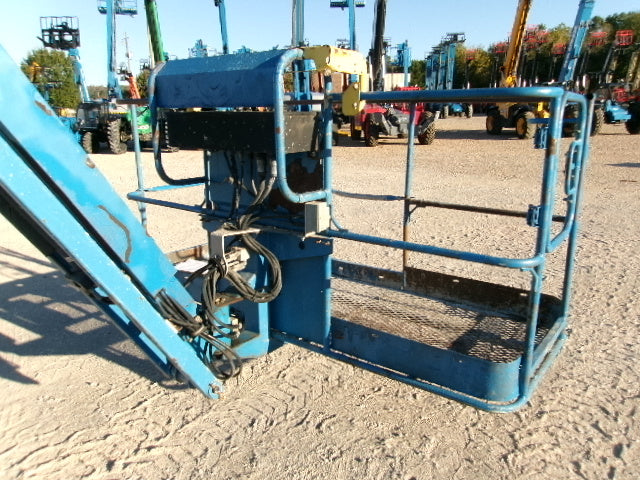 Used 2018 GENIE Z-62/40 Articulating Boom Lift
