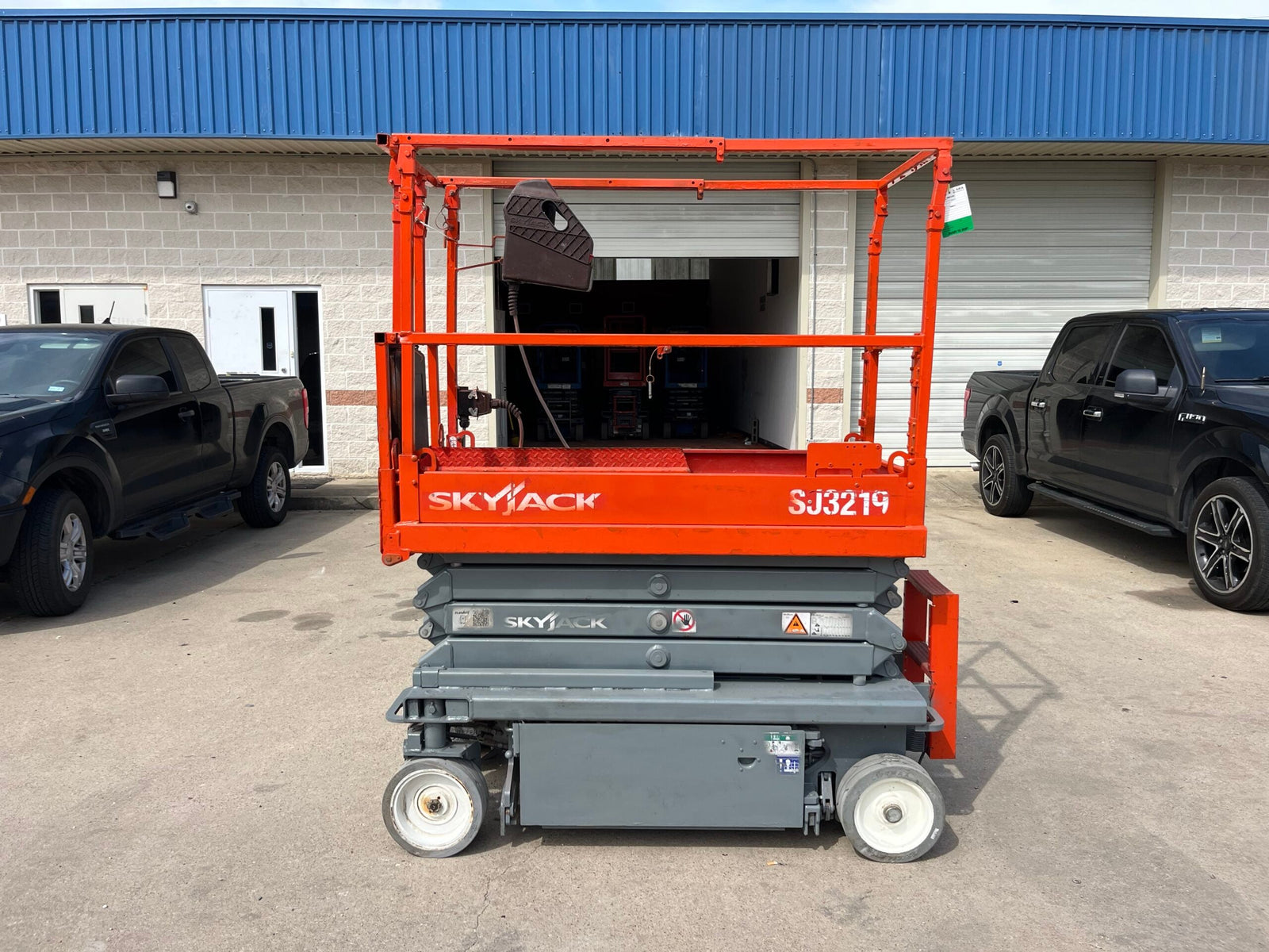 Used 2021 SKYJACK SJ3219 Scissor Lift
