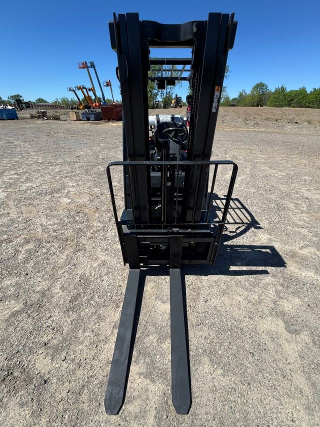 Used 2021 DOOSAN GC25S-9 Straight Mast Forklift