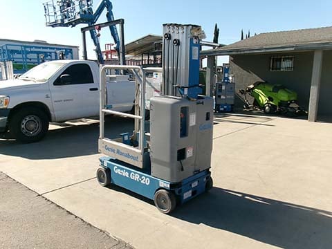 Used 2016 GENIE GR-20 Vertical Mast Boom Lift