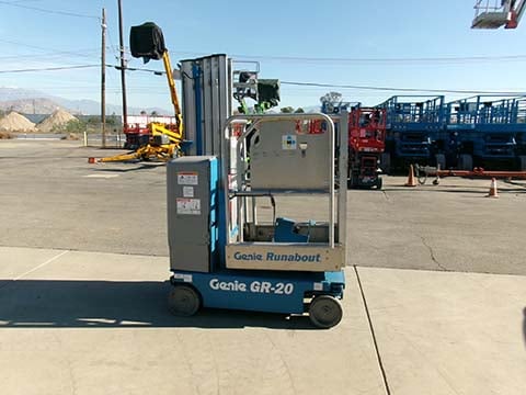 Used 2016 GENIE GR-20 Vertical Mast Boom Lift