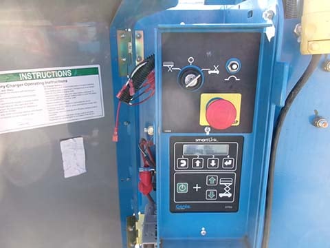 Used 2017 GENIE GR-15 Vertical Mast Boom Lift
