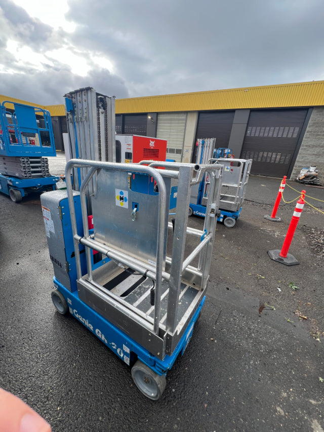 Used 2018 GENIE GR-20 Vertical Mast Boom Lift