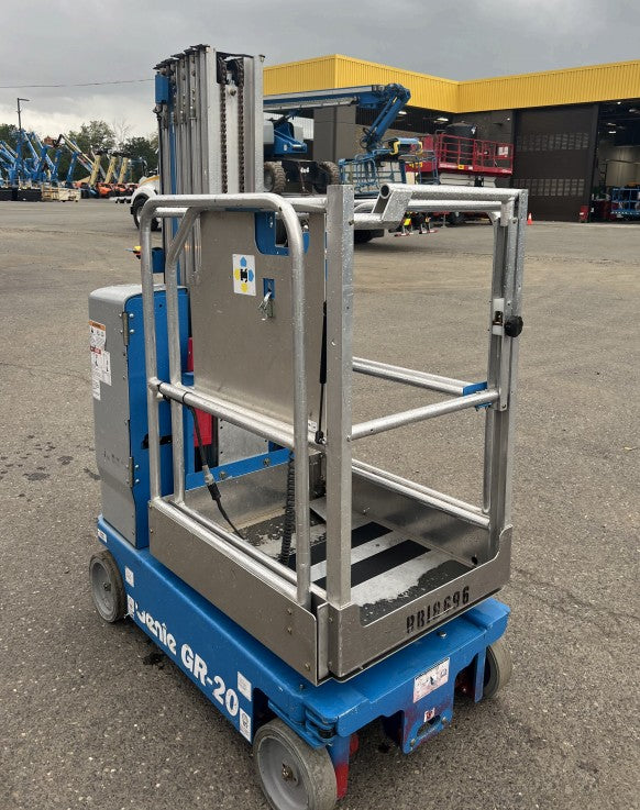 Used 2019 GENIE GR-20 Vertical Mast Boom Lift