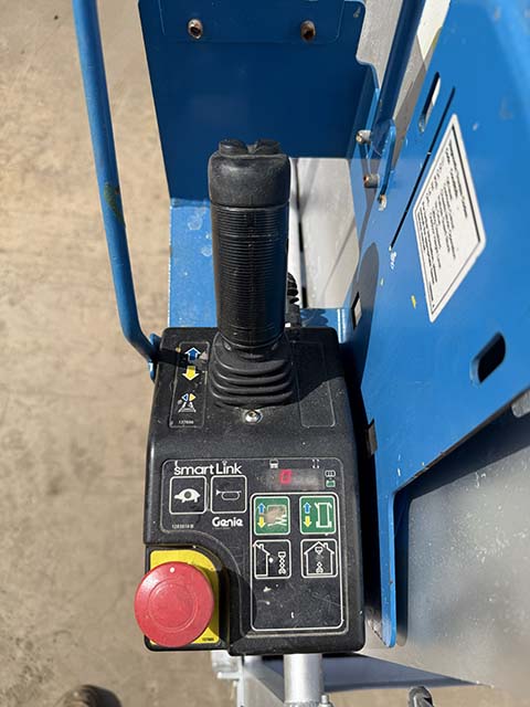 Used 2021 GENIE GR-20 Vertical Mast Boom Lift