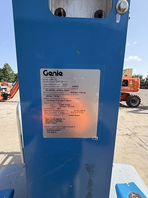 Used 2021 GENIE GR-20 Vertical Mast Boom Lift