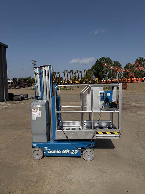 Used 2021 GENIE GR-20 Vertical Mast Boom Lift