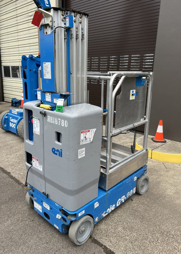 Used 2019 GENIE GR-20 Vertical Mast Boom Lift