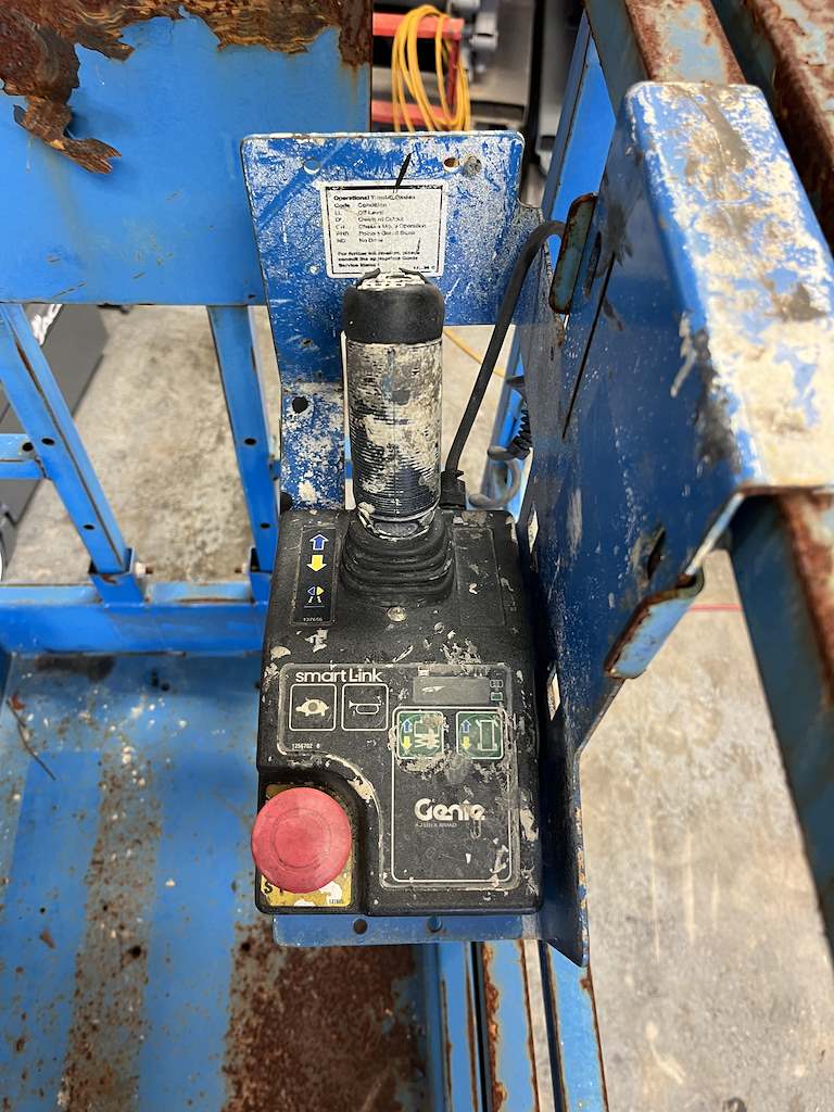 Used 2015 GENIE GS-1930 Scissor Lift