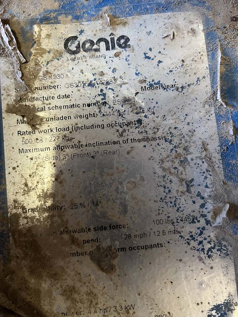 Used 2015 GENIE GS-1930 Scissor Lift