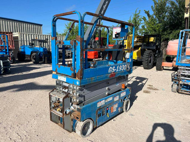 Used 2015 GENIE GS-1930 Scissor Lift