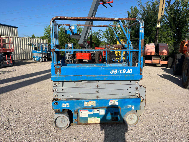 Used 2015 GENIE GS-1930 Scissor Lift