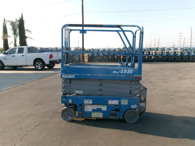 Used 2017 GENIE GS-1930 Scissor Lift