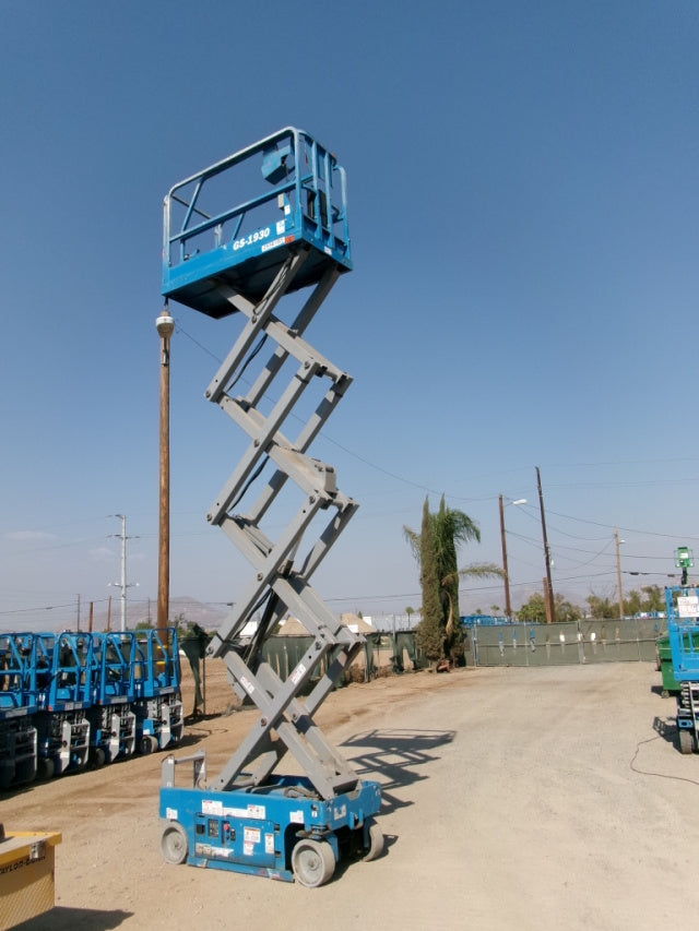 Used 2017 GENIE GS-1930 Scissor Lift