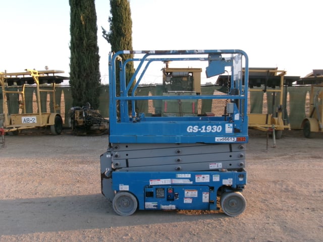 Used 2017 GENIE GS-1930 Scissor Lift