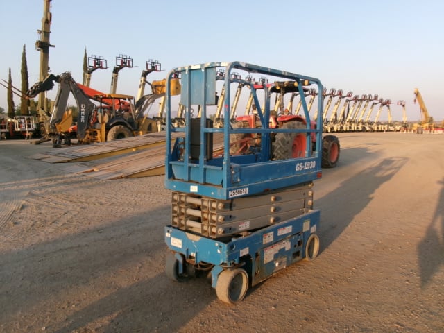 Used 2017 GENIE GS-1930 Scissor Lift
