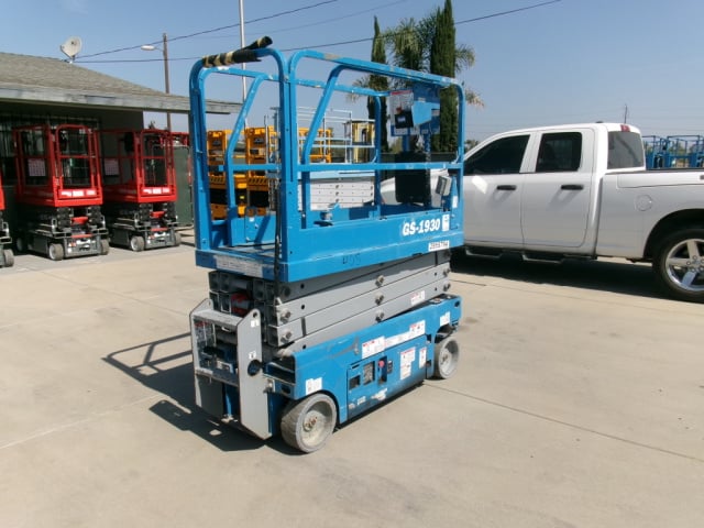 Used 2018 GENIE GS-1930 Scissor Lift