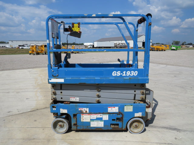 Used 2018 GENIE GS-1930 Scissor Lift