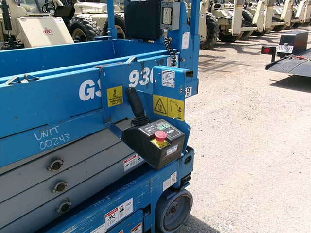 Used 2018 GENIE GS-1930 Scissor Lift
