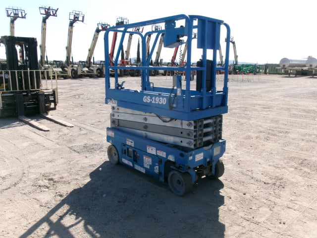 Used 2018 GENIE GS-1930 Scissor Lift