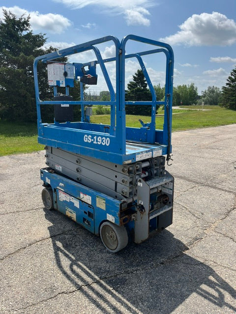 Used 2019 GENIE GS-1930 Scissor Lift
