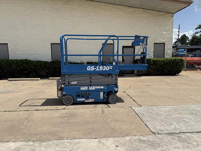 Used 2019 GENIE GS-1930 Scissor Lift