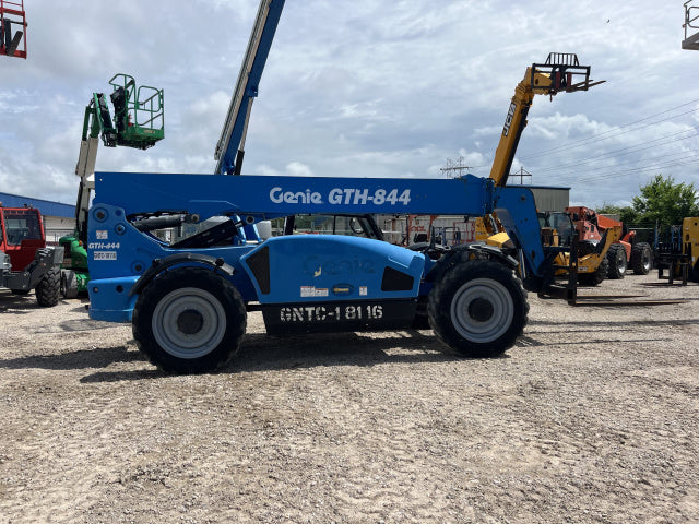 Used 2018 GENIE GTH-844 Telehandler Forklift