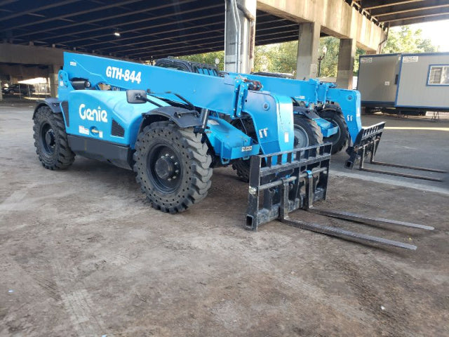 Used 2020 GENIE GTH-844 Telehandler Forklift