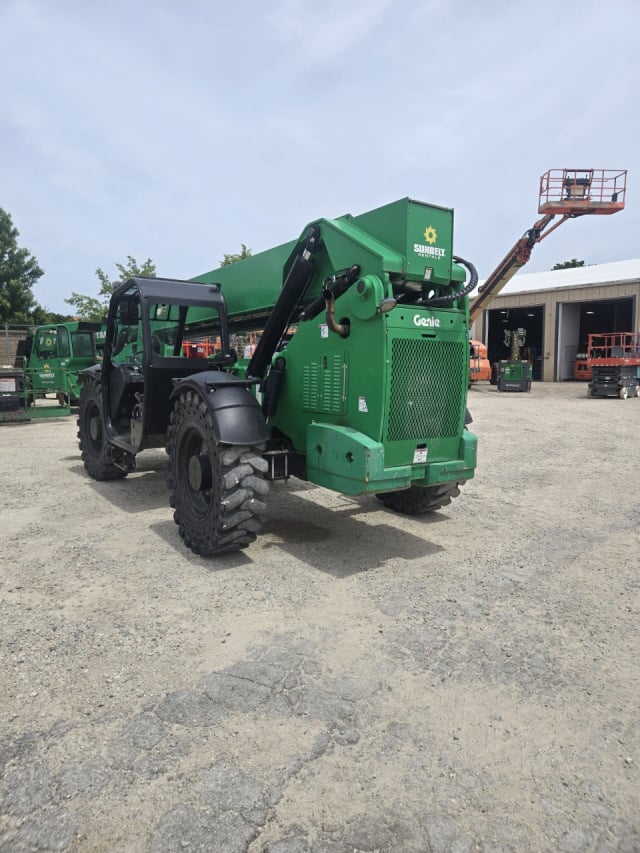 Used 2016 GENIE GTH-1056 Telehandler Forklift