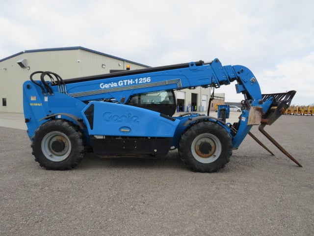 Used 2018 GENIE GTH-1256 Telehandler Forklift