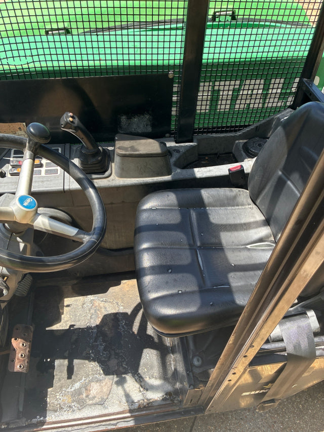 Used 2016 GENIE GTH-5519 Telehandler Forklift