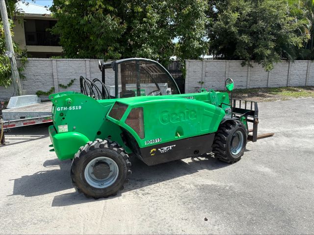 Used 2016 GENIE GTH-5519 Telehandler Forklift