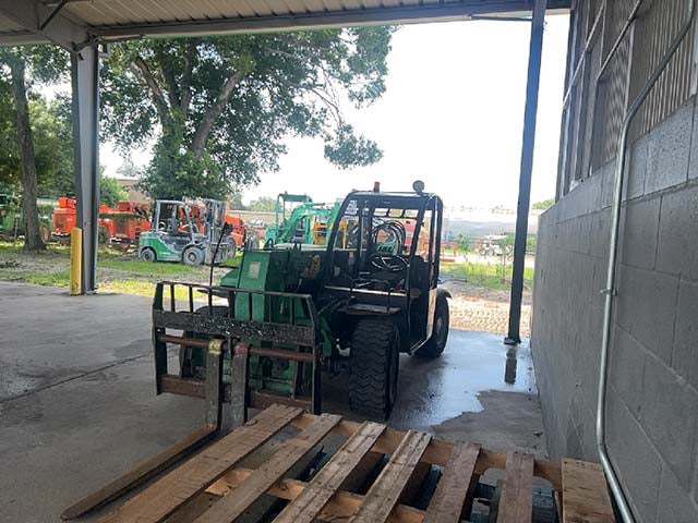 Used 2016 GENIE GTH-5519 Telehandler Forklift