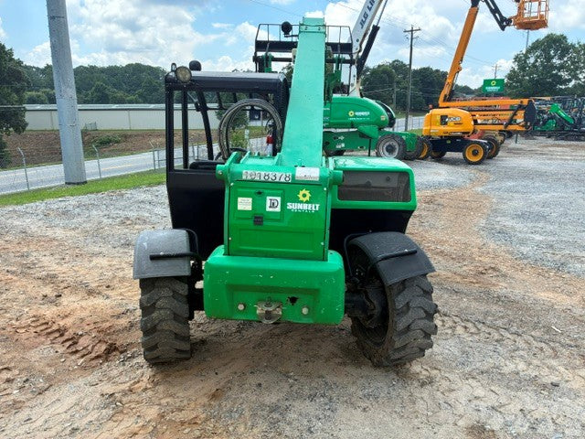 Used 2017 GENIE GTH-5519 Telehandler Forklift